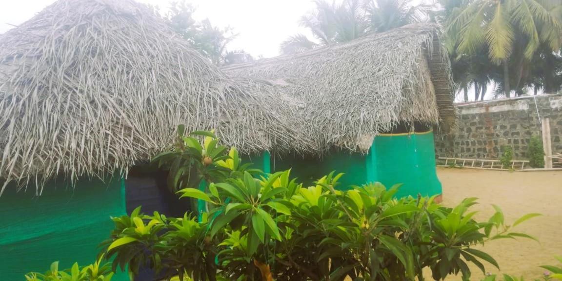 Chan Beach Resort Bahur Zewnętrze zdjęcie